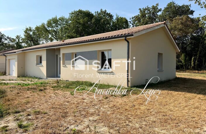 Maison contemporaine de 2025 avec garage — photo 2
