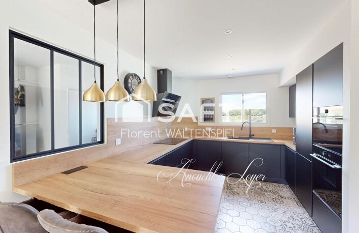 Maison contemporaine de 2025 avec garage — photo 5