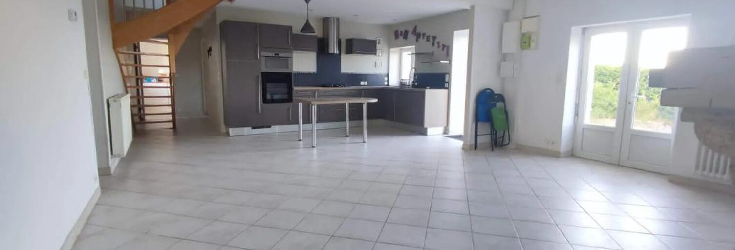 Maison 6 Pièces 155 m² à vendre à Montreuil-au-Houlme (61210)