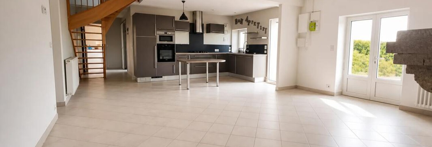 Maison 6 Pièces 155 m² à vendre à Montreuil-au-Houlme (61210)