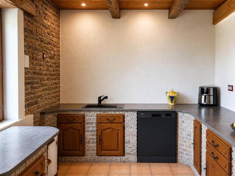 Maison de 5 pièces de 148 m² à Pleure — photo 1