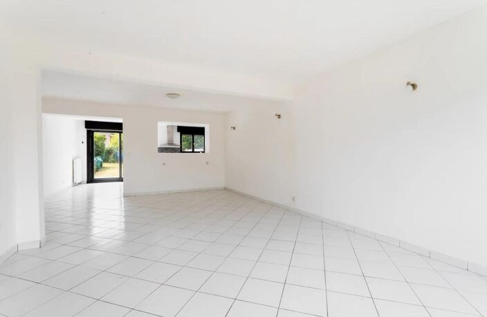 Maison de 6 pièces de 115 m² située à Hem — photo 2