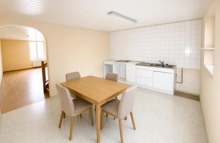 Immeuble mixte 179 m² / Duplex 105m² + Local RDC (accès séparés) — photo 3