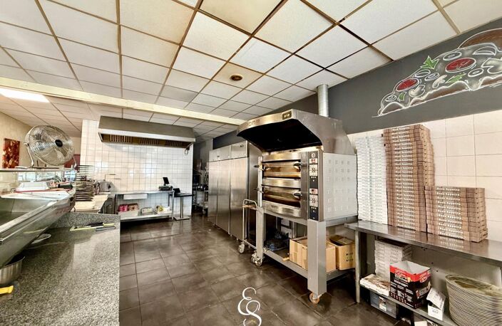 Fonds de commerce de pizzeria clé en main. — photo 2