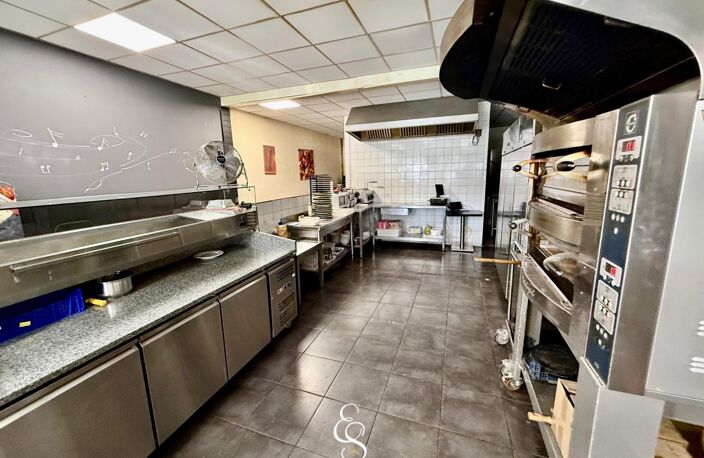 Fonds de commerce de pizzeria clé en main. — photo 3