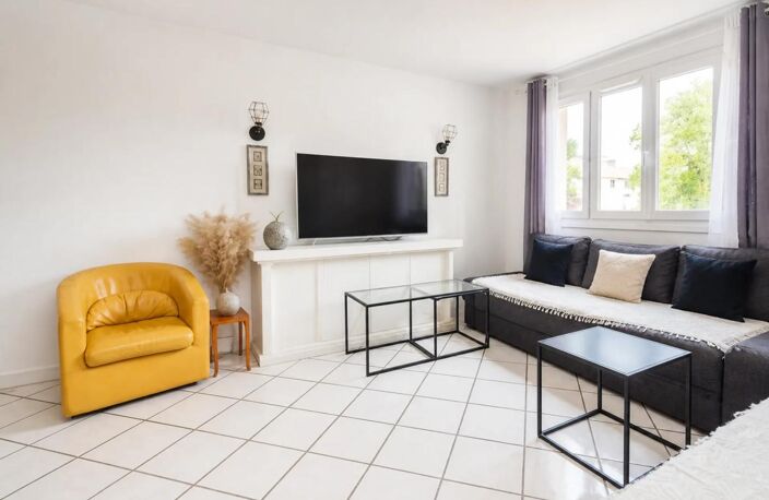 Appartement de 4 pièces de 81 m² à Livry-Gargan — photo 3