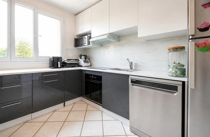 Appartement de 4 pièces de 81 m² à Livry-Gargan — photo 5