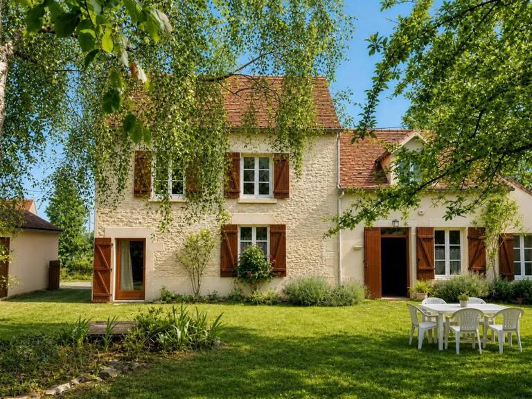 Maison de 6 pièces de 106 m² à Corvol-l'Orgueilleux — photo 1