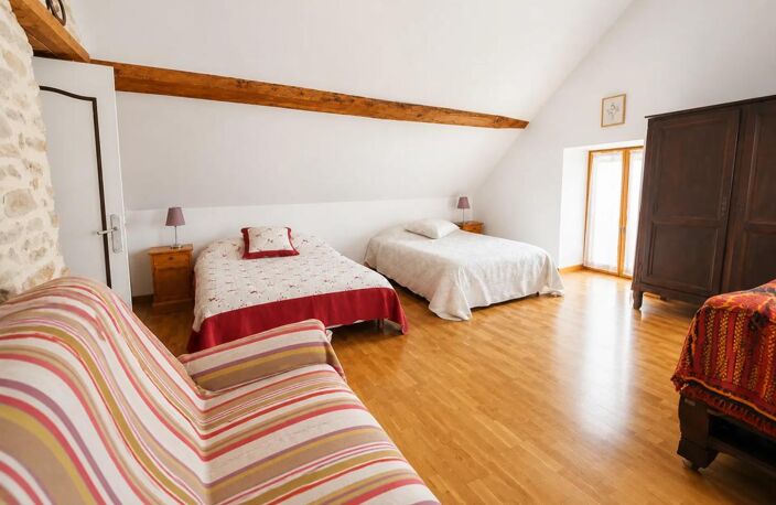 Maison de 6 pièces de 106 m² à Corvol-l'Orgueilleux — photo 5