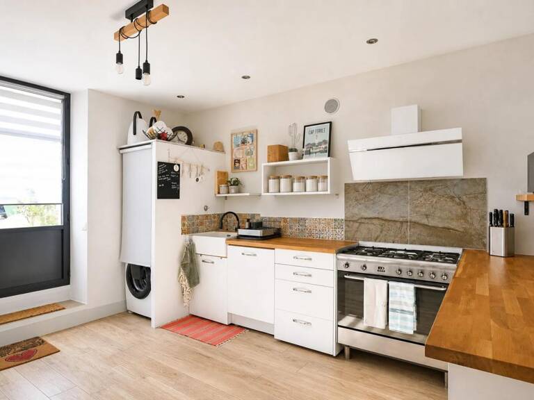 Maison de 7 pièces de 160 m² à Moussac — photo 1