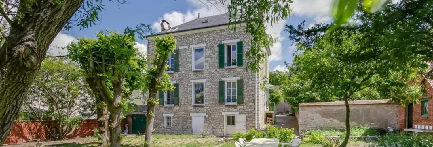 Maison 13 Pièces 397 m² à vendre à Souppes-sur-Loing (77460)