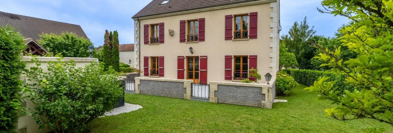 Appartement 8 Pièces 214 m² à vendre à Presles (95590)