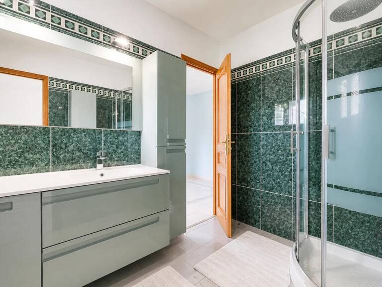 Maison de 8 pièces de 214 m² à Presles — photo 1