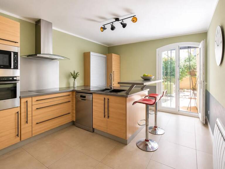 Maison de 4 pièces de 108 m² à Salon-de-Provence — photo 1