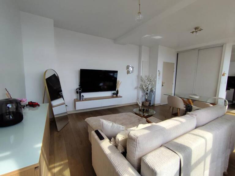 Appartement 2 pièces de 57 m² situé à Elbeuf — photo 1