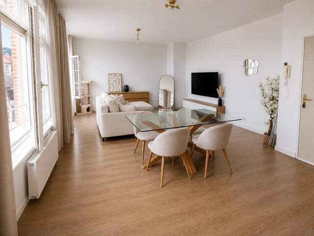 Appartement 2 pièces de 57 m² situé à Elbeuf — photo du bien