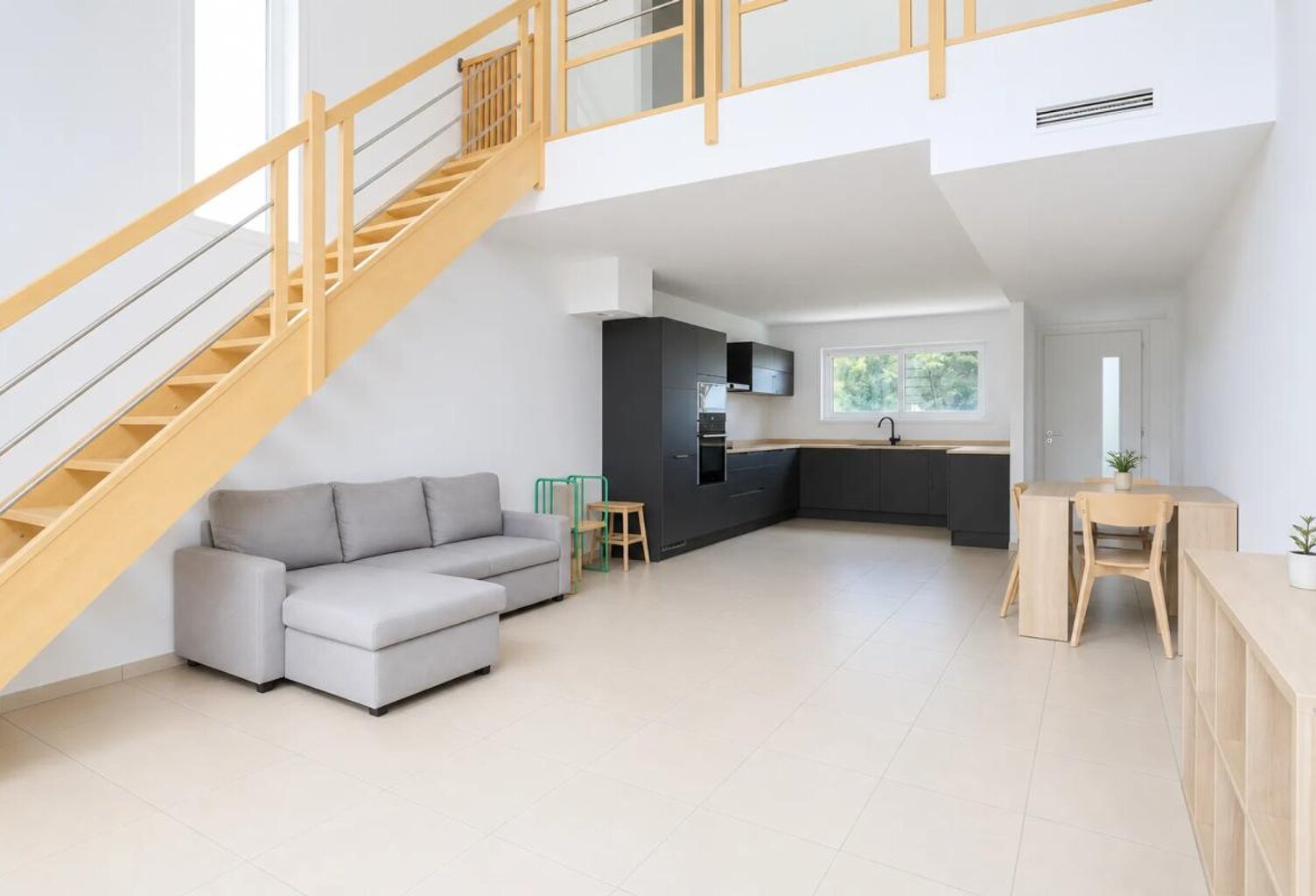 Maison neuve de 5 pièces de 122 m² à Frétoy-le-Château — photo 1