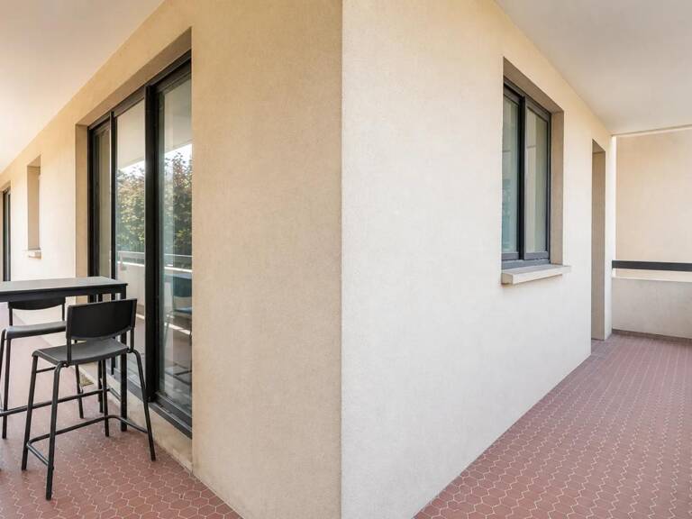 Appartement 3 pièces entièrement rénové avec balcon 62,95 m² — photo 1