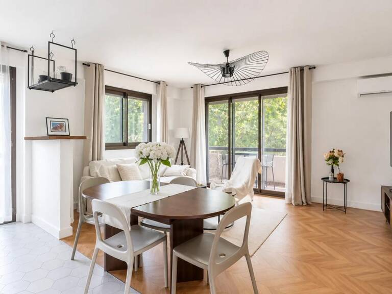 Appartement 3 pièces entièrement rénové avec balcon 62,95 m² — photo 1