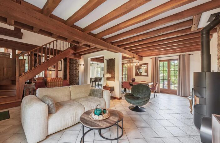 Maison de 7 pièces de 121 m² à Fontenay-Trésigny — photo 5