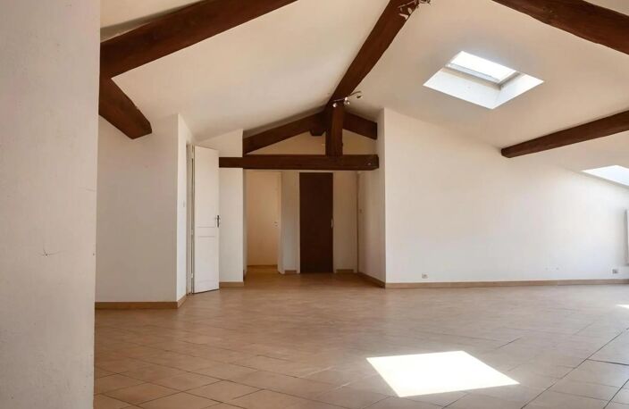 Charmant Appartement T4 de 113m² au sol - Dernier étage - Lumineux — photo 5