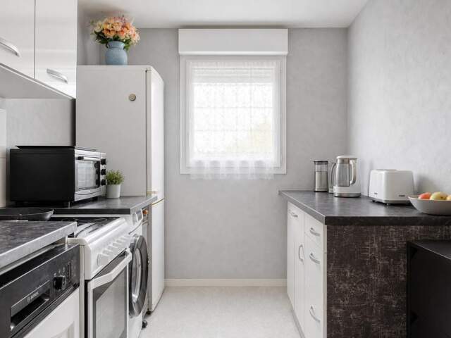 Vendu loué Appartement de 3 pièces de 62 m² situé à Val-de-Reuil — photo du bien