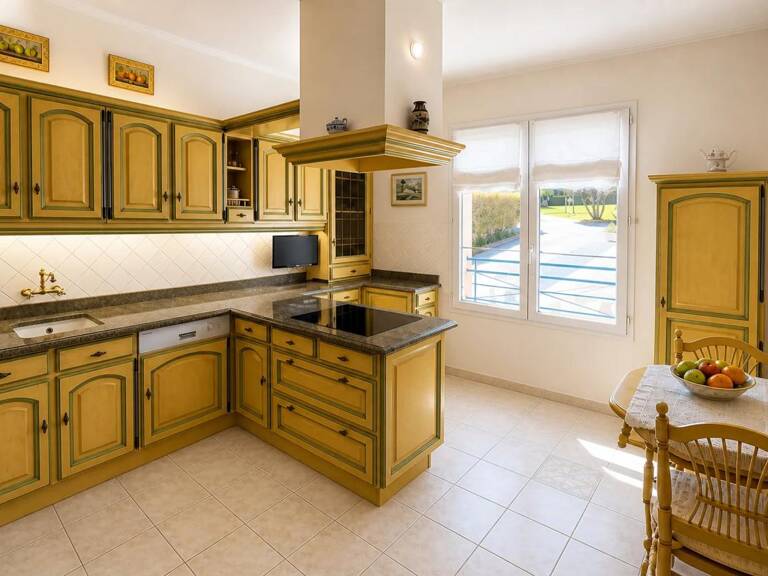 Maison de 166 m² avec grand atelier de 180 m² à côté d'Epernon — photo 1