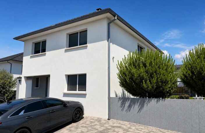 68300 SAINT-LOUIS NEUWEG – QUARTIER RÉSIDENTIEL D’EXCEPTION – MAISON CONTEMPORAINE DE STANDING – 201 m² – 4 À 6 CHAMBRES – CLIMATISATION – PROCHE BÂLE — photo 3