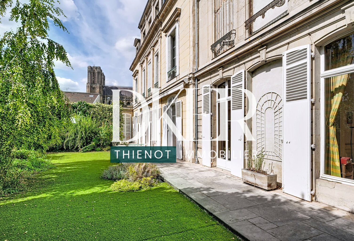 Vente Appartement Exceptionnel - Vue Cathédrale — photo 1