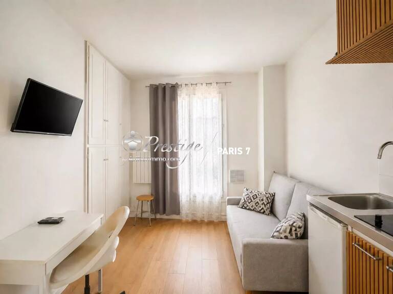STUDIO - MARX DORMOY - 75018 - 13,56 M² — photo 1