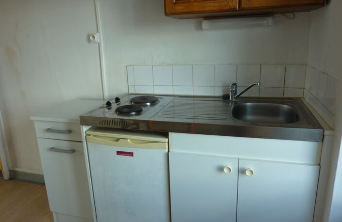   — photo 3
