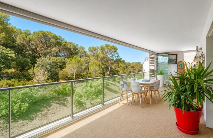 83700 -SAINT-RAPHAEL - APPARTEMENT 4 PIÈCES - 75m² - PISCINE — photo 3