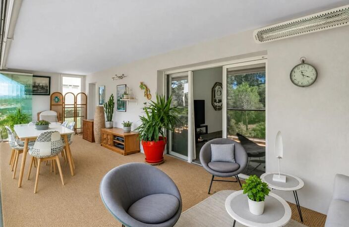 83700 -SAINT-RAPHAEL - APPARTEMENT 4 PIÈCES - 75m² - PISCINE — photo 4