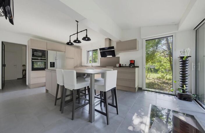 Maison de 6 pièces de 160 m² à Bruges — photo 4
