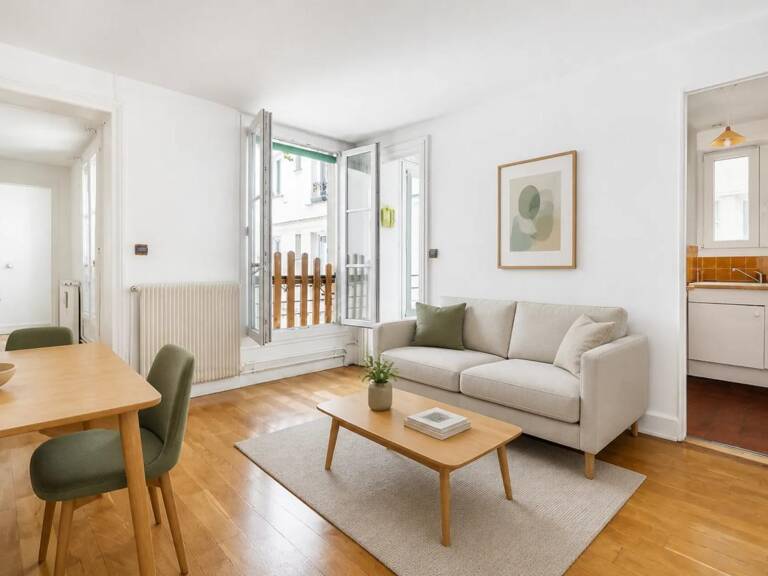 Appartement de 3 pièces de  42,8 m² à Paris 18e — photo 1