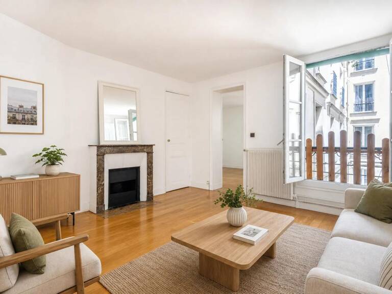 Appartement de 3 pièces de  42,8 m² à Paris 18e — photo 1