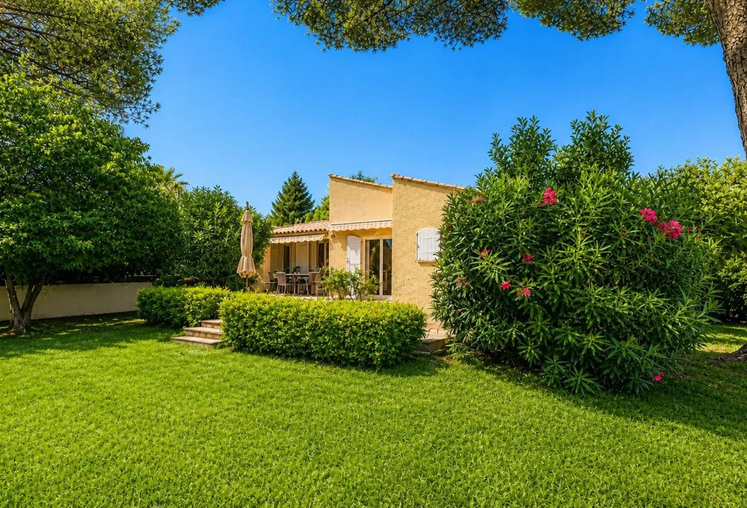 Maison de 4 pièces de 70 m² à Grimaud — photo 1