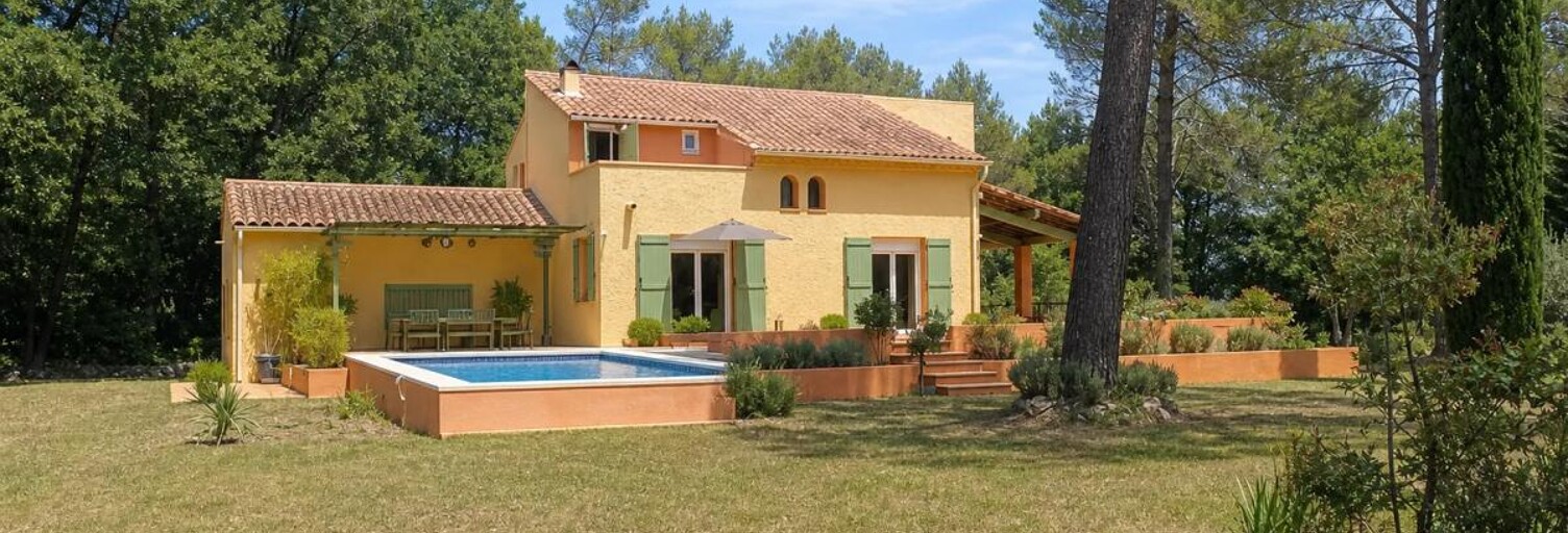 Maison 7 Pièces 210 m² à vendre à Camps-la-Source (83170)