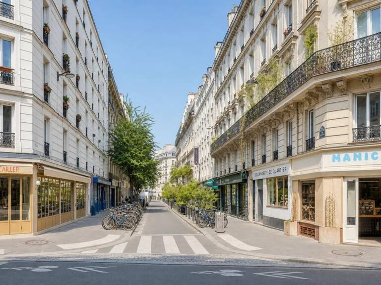 PARIS 10e - 2 pièces de 17 m² en dernier étage — photo 1