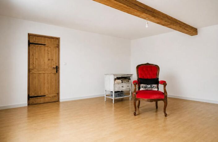 Maison de 5 pièces de 143 m² à La Caillère-Saint-Hilaire — photo 5