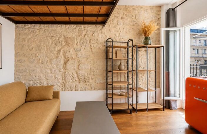 PARIS 1er - Studio avec terrasse — photo 3