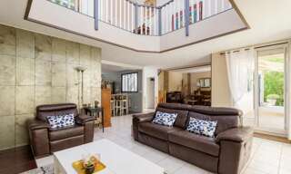 Maison 7 Pièces 202 m² à vendre à Lésigny (77150)
