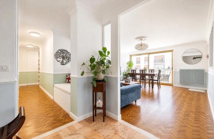 Appartement de 5 pièces de 115 m² à Versailles — photo 4
