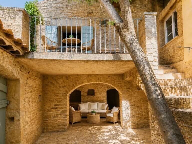 AUTHENTIQUE MAISON EN PIERRE – 8 PIÈCES – ESPACE INDÉPENDANT — photo 1