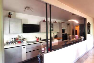 Appartement 4 pièces 225000 €