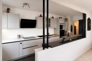 Appartement 4 pièces 210000 €