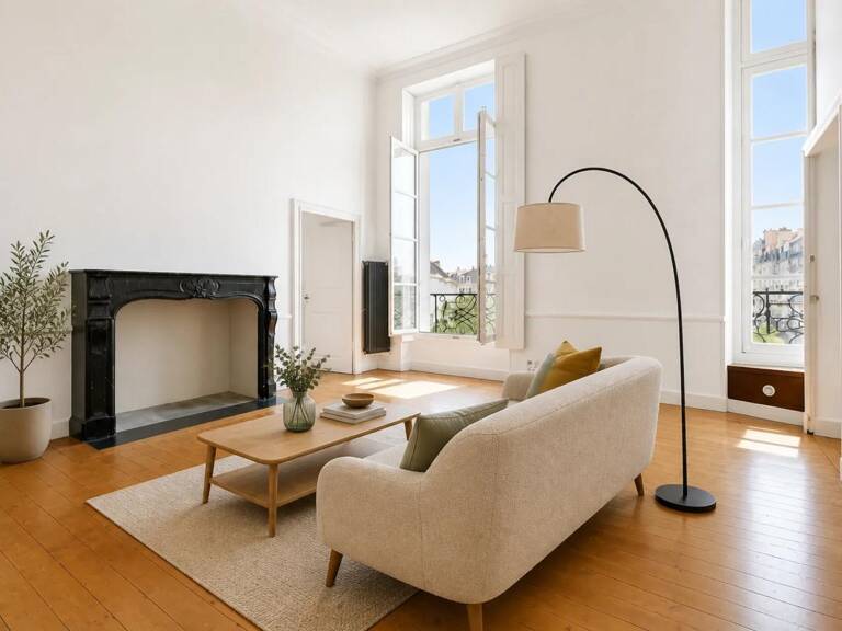 Appartement T4 spacieux avec 2 chambres - 127 m² - Nantes centre — photo 1