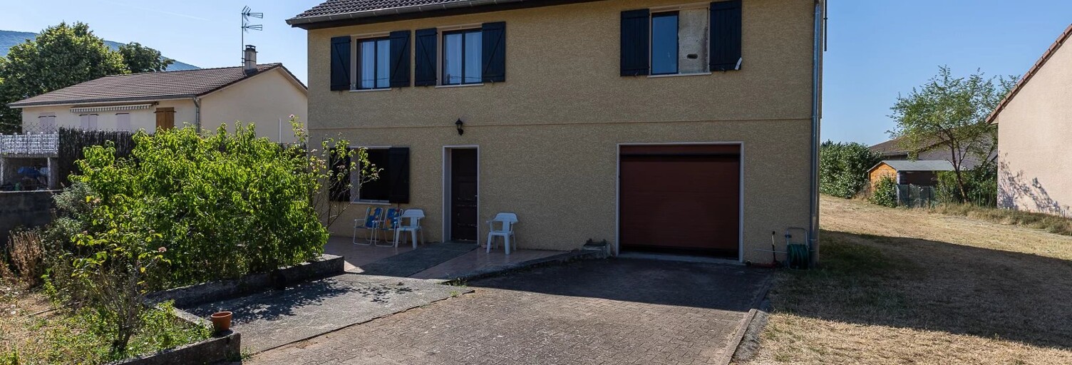 Maison 8 Pièces 134 m² à vendre à Serrières-de-Briord (01470)