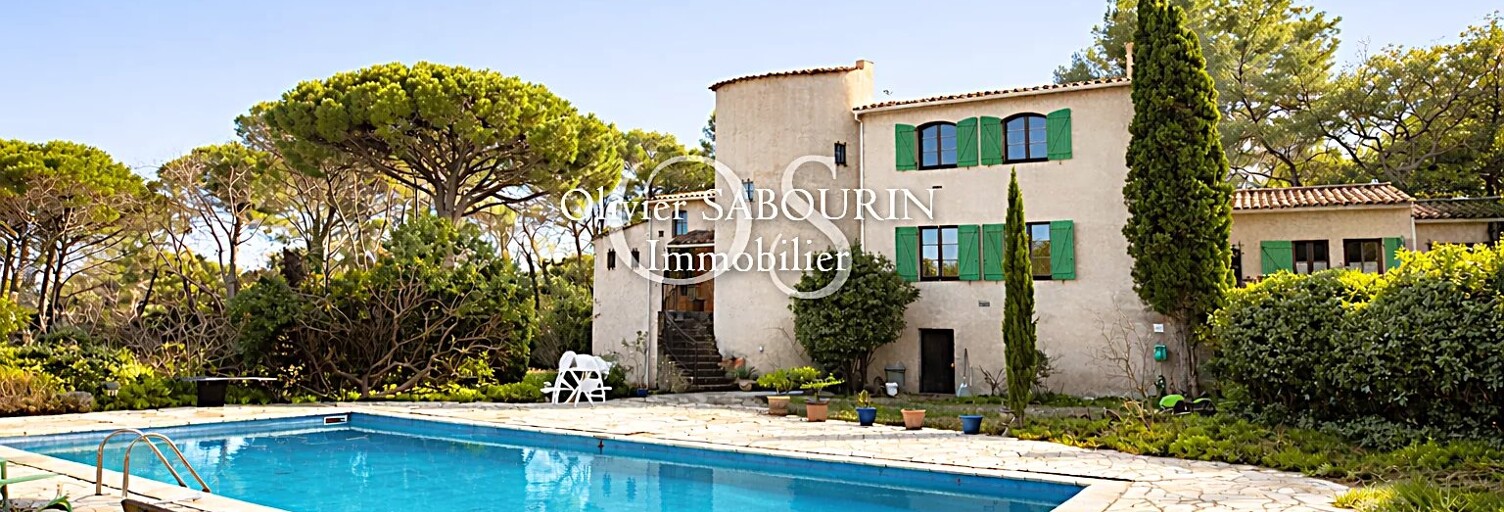 Maison 13 Pièces 422 m² à vendre à Roquebrune-sur-Argens (83520)