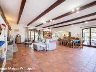 BASTIDE DE CARACTÈRE – 422 M² HABITABLES AVEC 6 LOGEMENTS INDÉPENDANTS, PISCINE ET TERRAIN DE 15 555 M² — photo 4